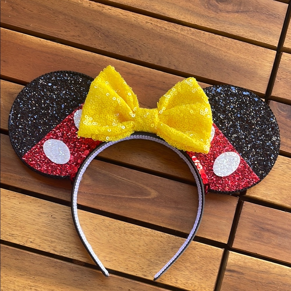 Sparkly Mickey Mouse ears headband